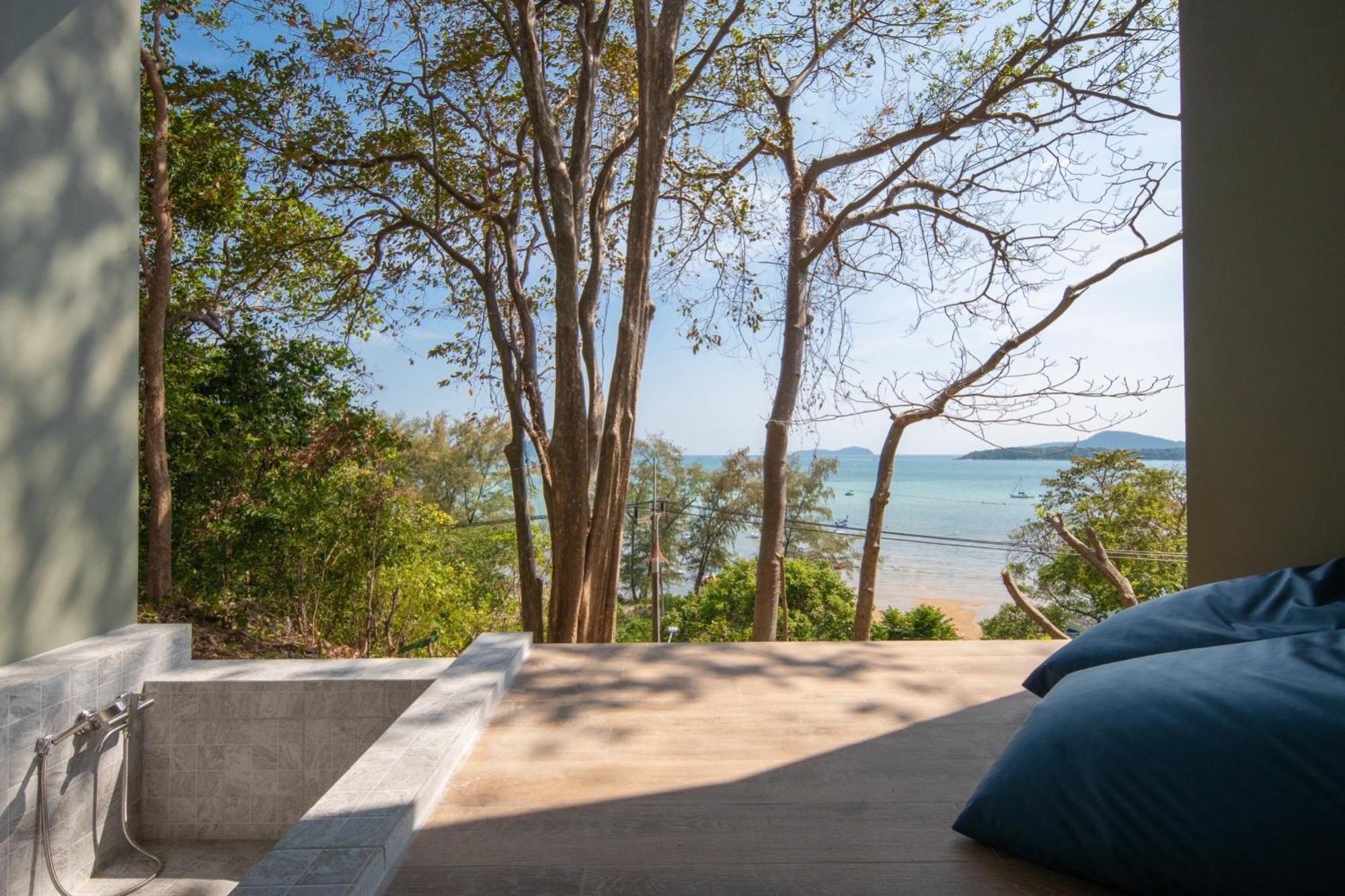 Nature Vista Rawai Nai Harn Exterior foto