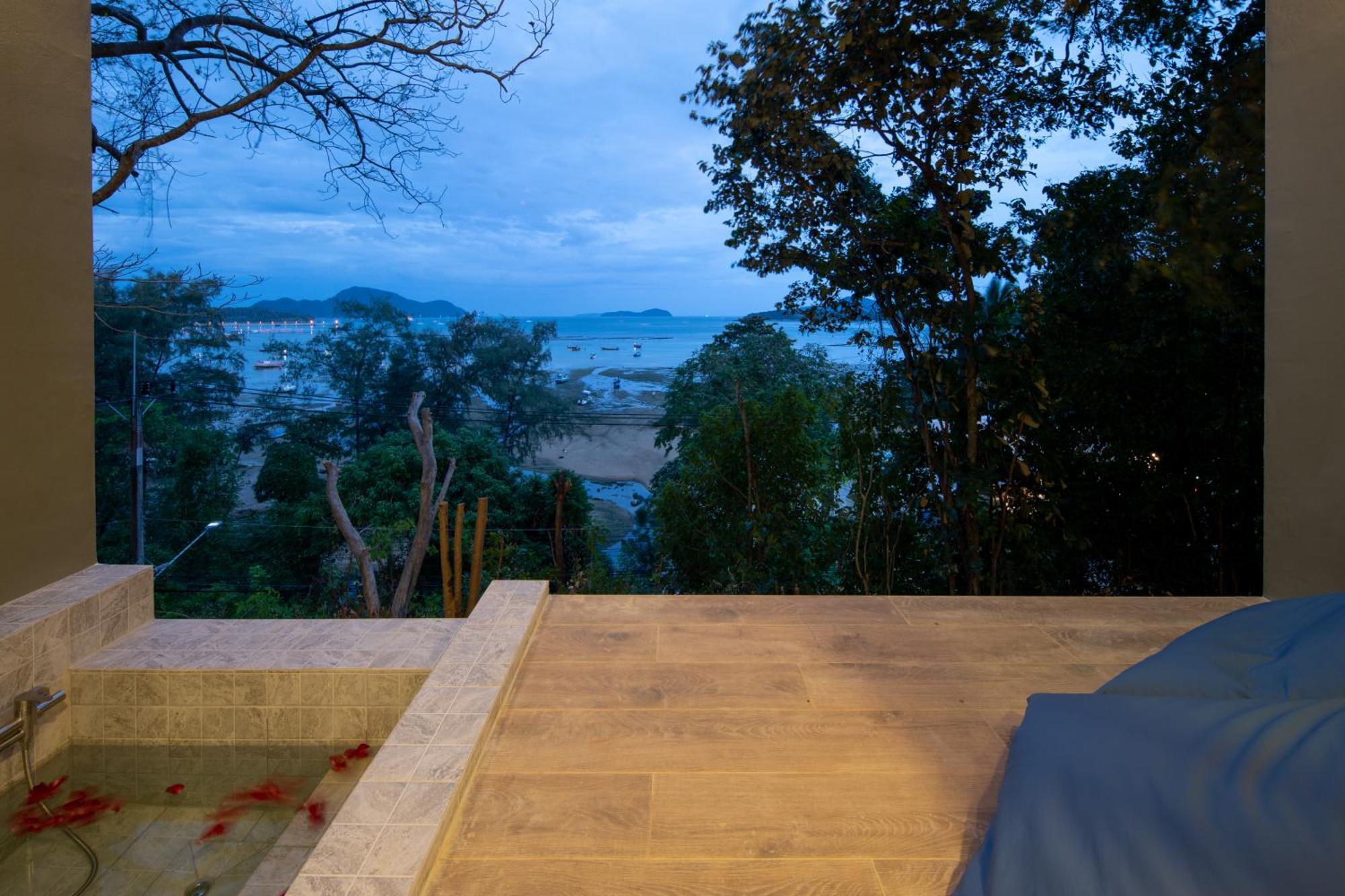 Nature Vista Rawai Nai Harn Exterior foto